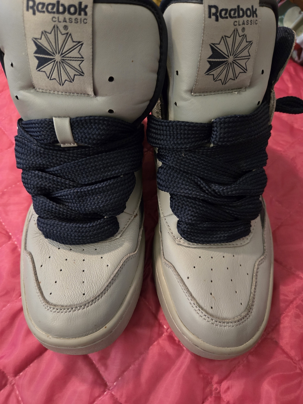 Reebok Classic Kids High-Top Sneakers in Cream with Black Laces